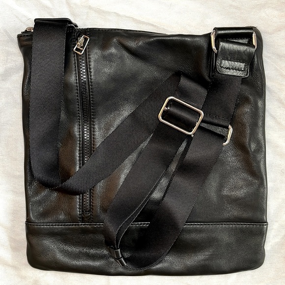 margot Handbags - Margot New York Genuine Leather Black Crossbody Bag.